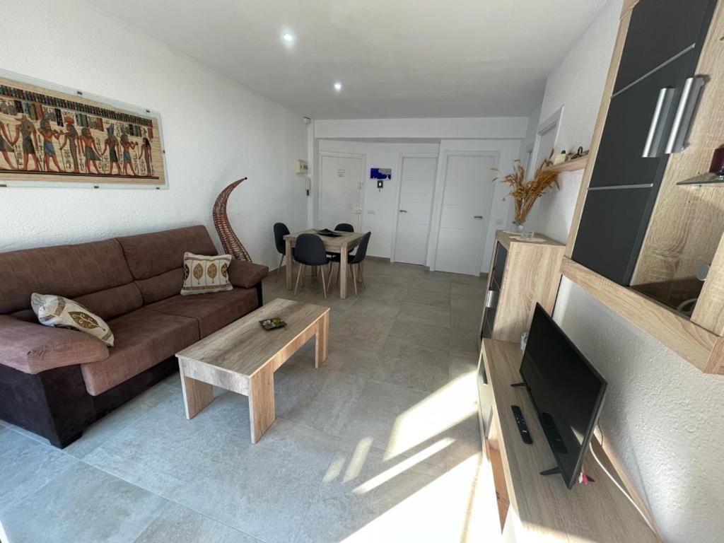 شقة Piso A 150 Mts De La Playa Con Espectacular Terraza Y Wifi توسا ذي مار المظهر الخارجي الصورة